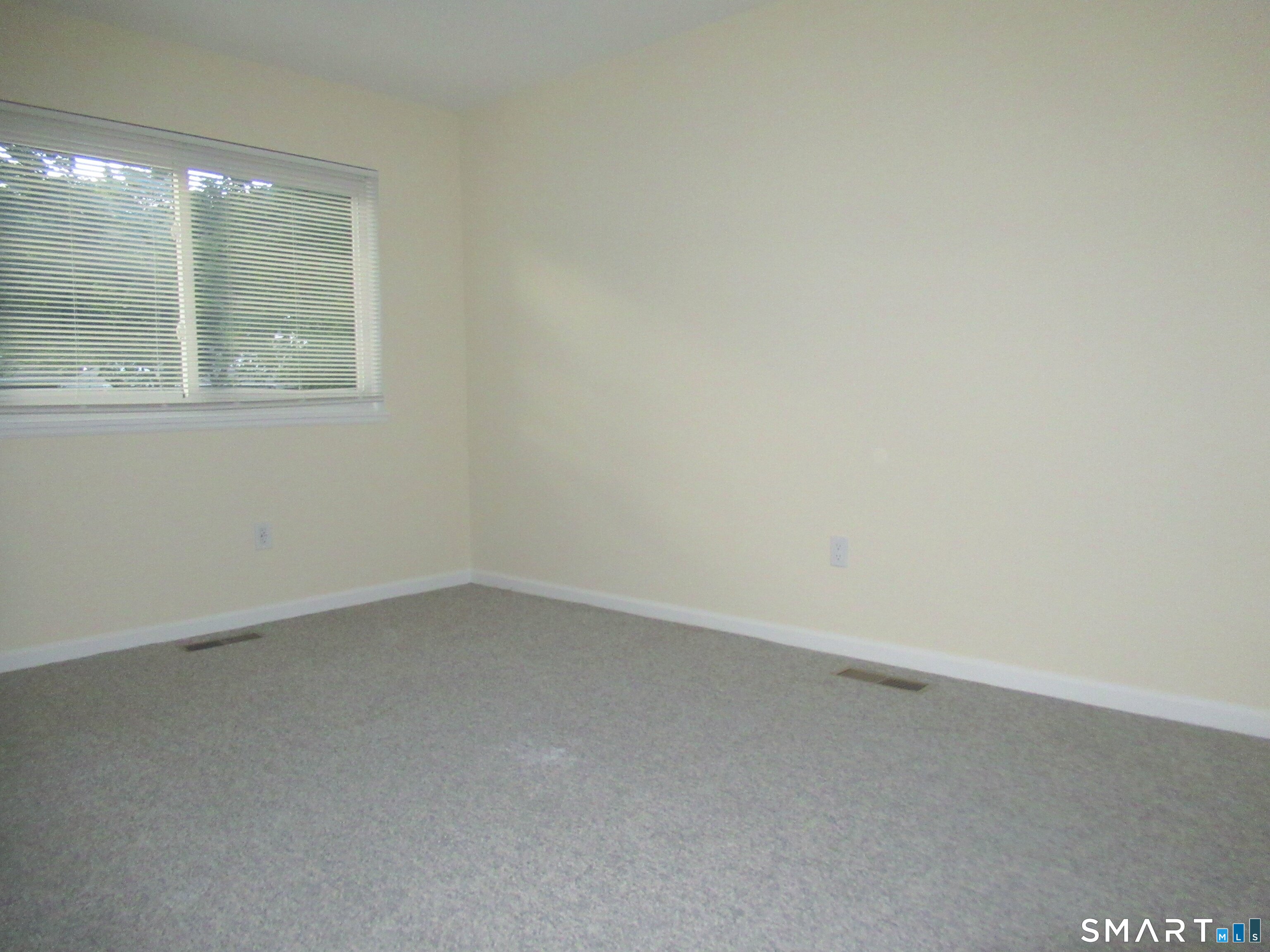 38 Country Walk Shelton CT 06484