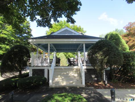 38 Country Walk Shelton CT 06484