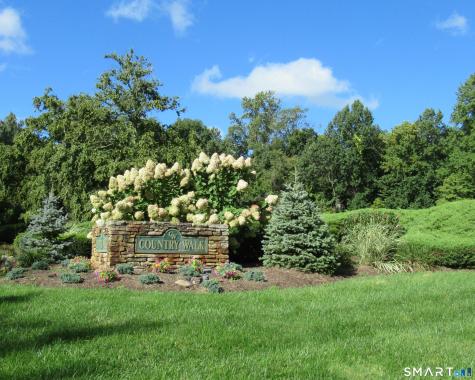 38 Country Walk Shelton CT 06484