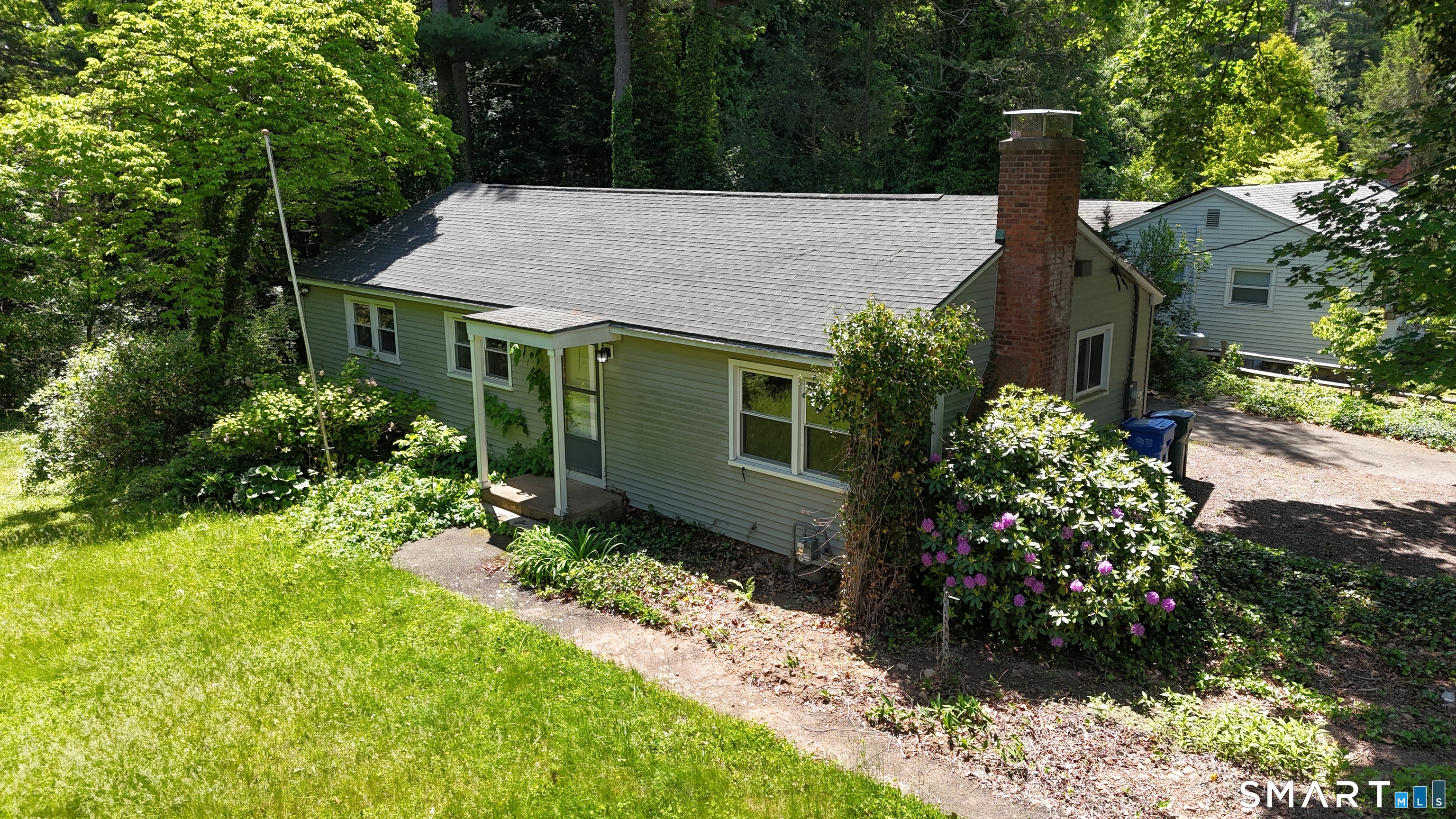 95 Riverside Drive Hamden CT 06518