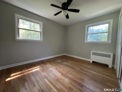 95 Riverside Drive Hamden CT 06518