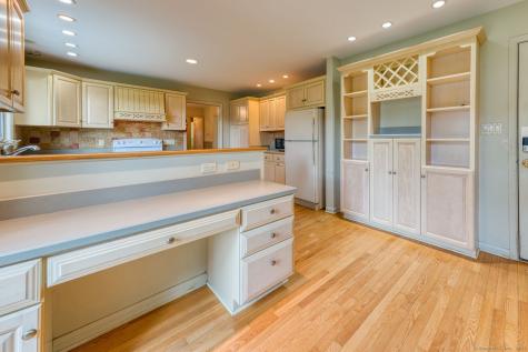 99 Ridge Road New Milford CT 06776