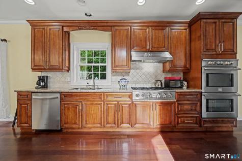 56 Barholm Avenue Stamford CT 06907