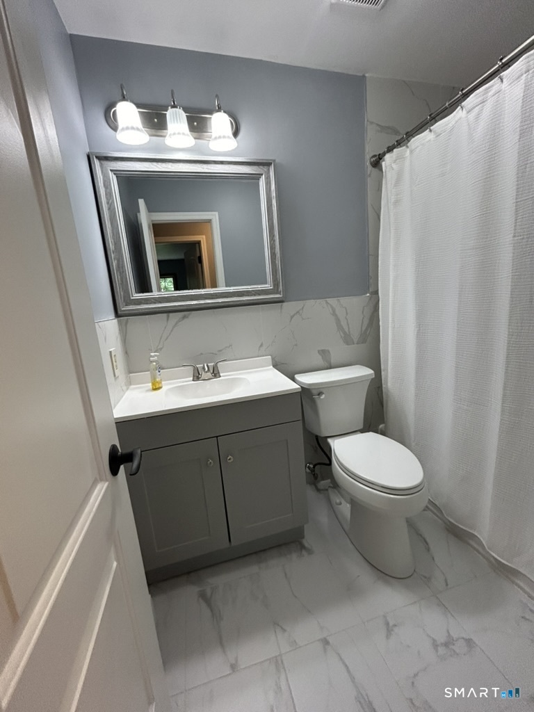 5 Woodside Avenue Danbury CT 06810