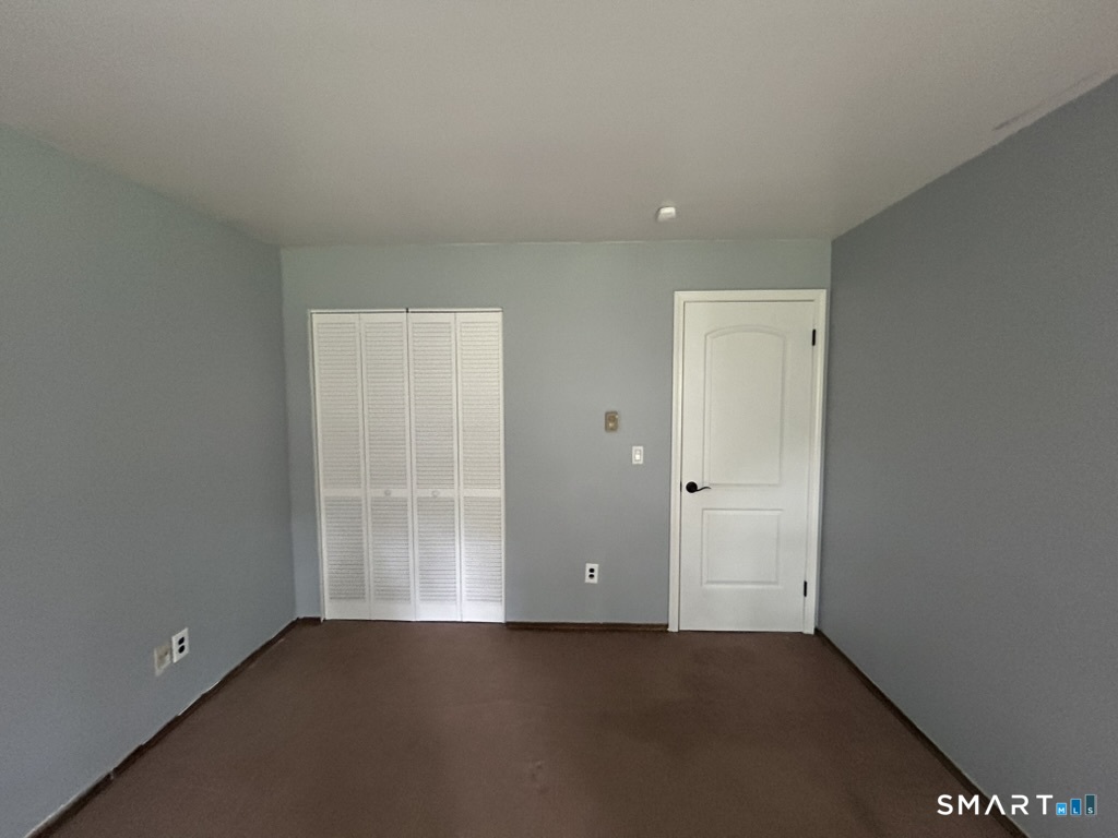 5 Woodside Avenue Danbury CT 06810