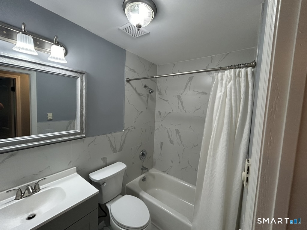5 Woodside Avenue Danbury CT 06810