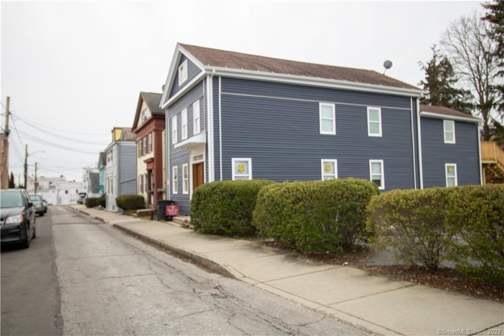 26 Brewer Street New London CT 06320
