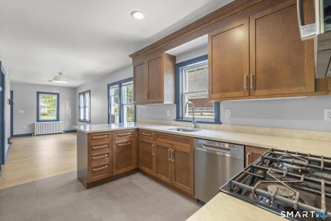16 Saint Charles Avenue Stamford CT 06907