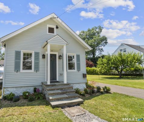 16 Saint Charles Avenue Stamford CT 06907
