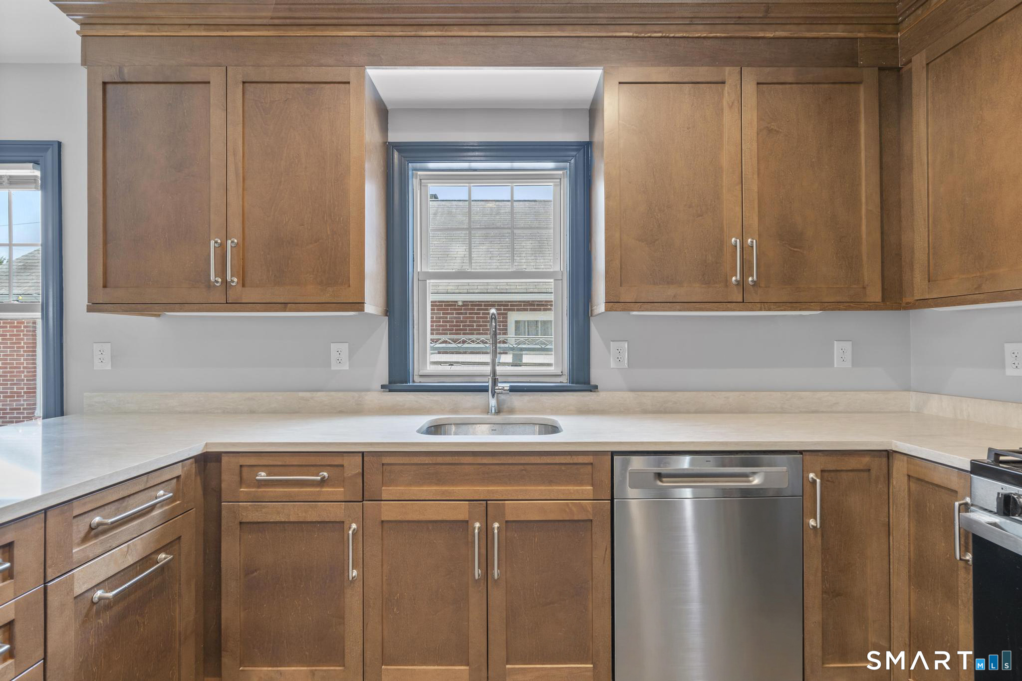 16 Saint Charles Avenue Stamford CT 06907