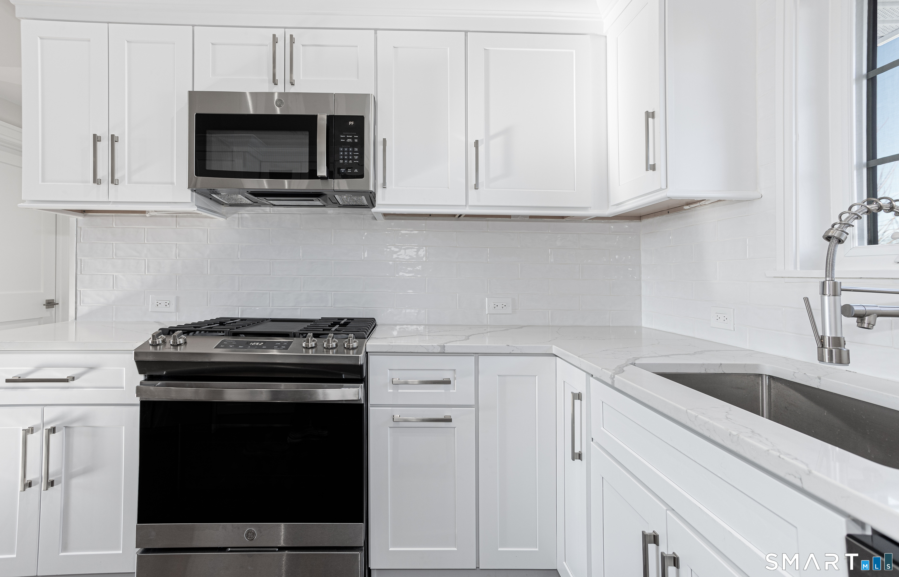 38 Poe Court Fairfield CT 06825