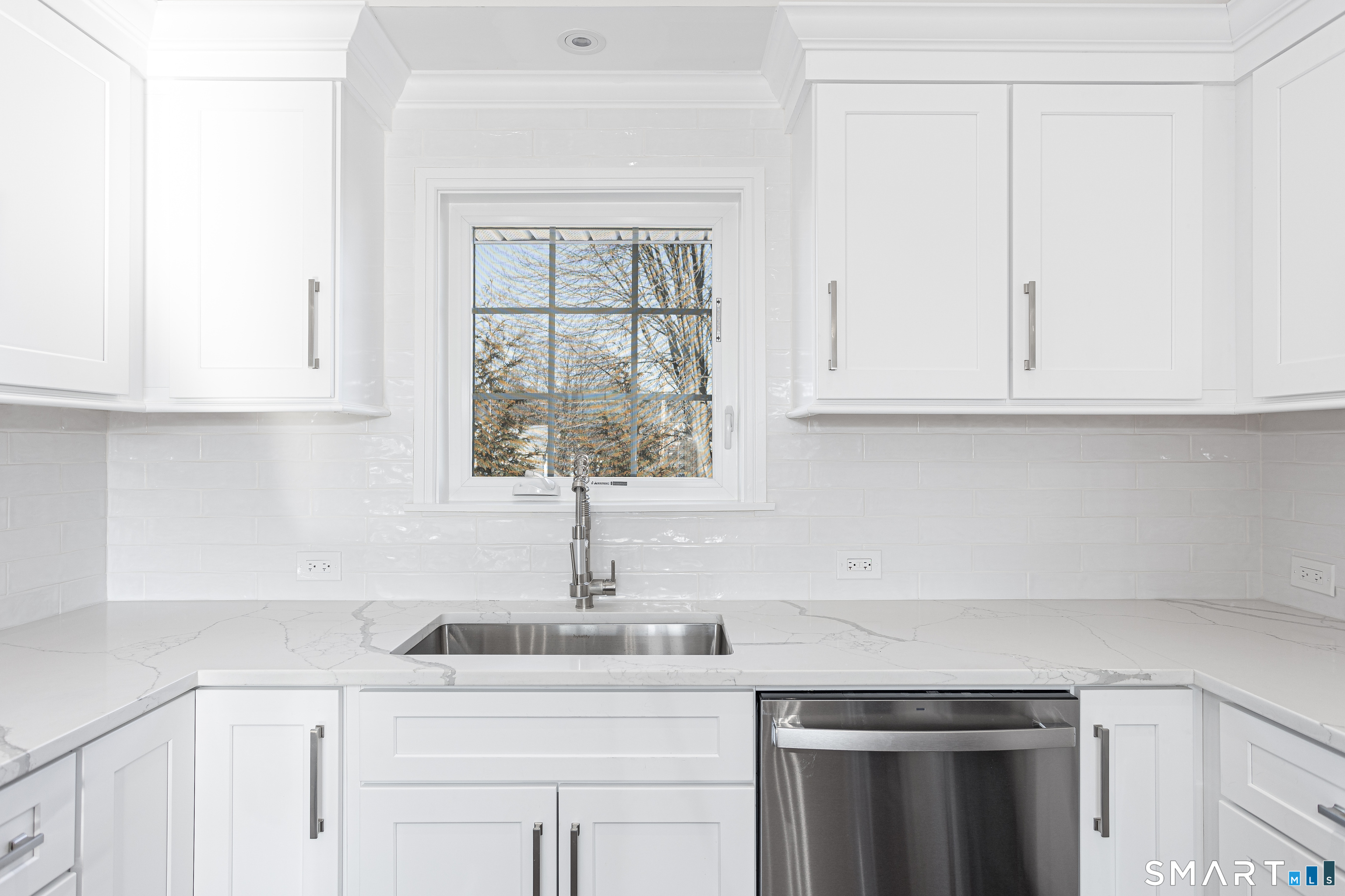 38 Poe Court Fairfield CT 06825