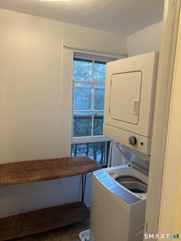 33 West Main Street Sharon CT 06069