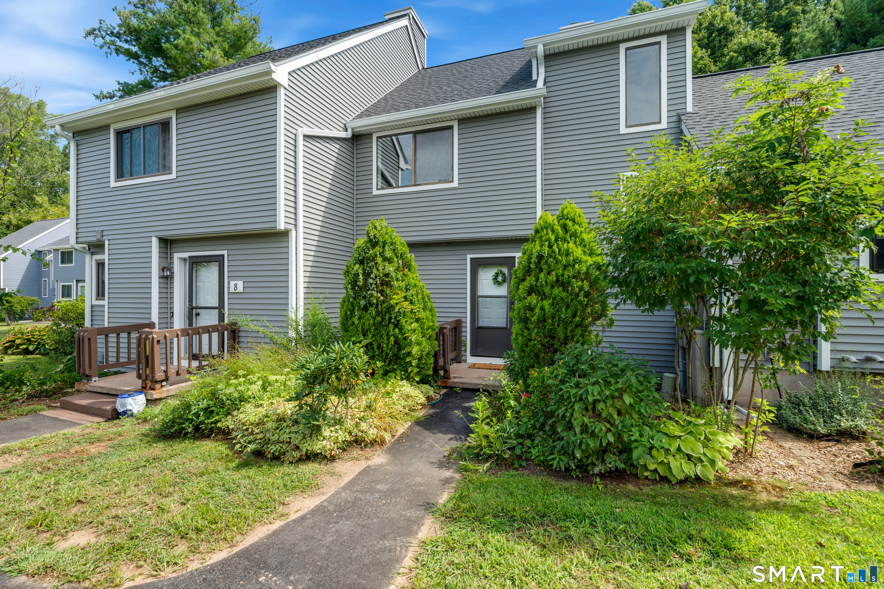 6 Wild Rose Court Bloomfield CT 06002