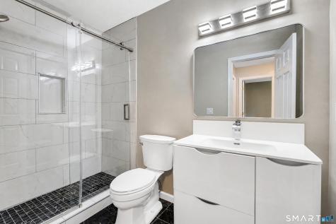 6 Wild Rose Court Bloomfield CT 06002