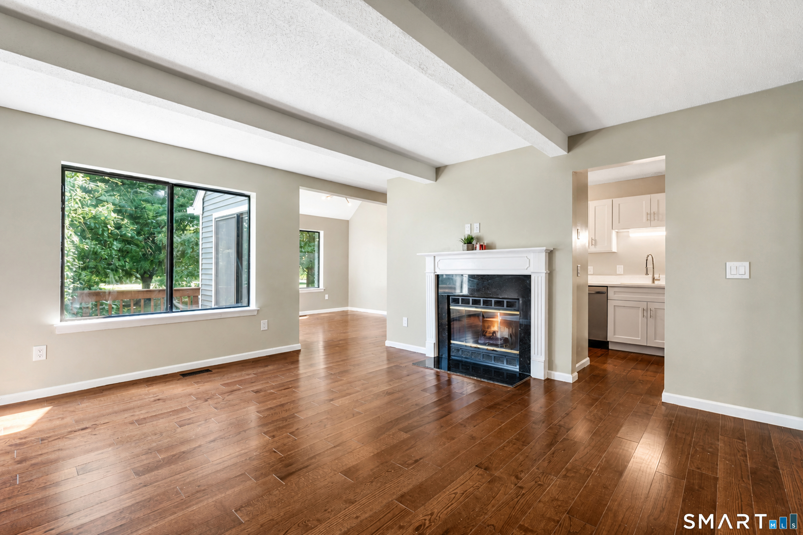 6 Wild Rose Court Bloomfield CT 06002
