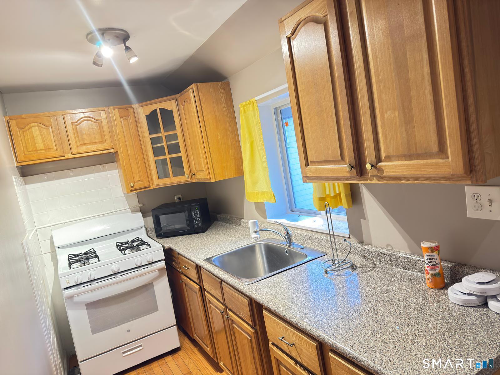 32 Winter Street Ansonia CT 06401