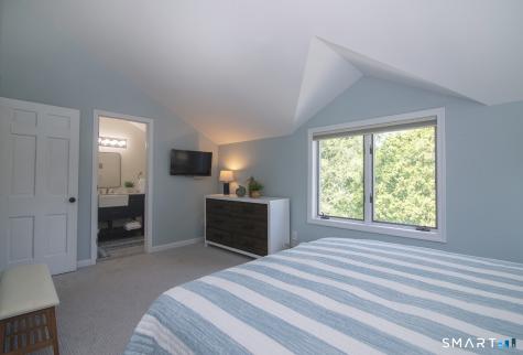 12 Middlefield Street Groton CT 06340