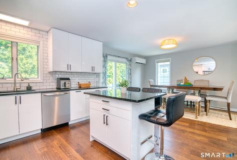 12 Middlefield Street Groton CT 06340