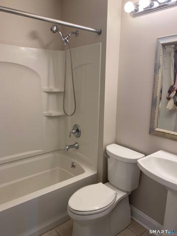 15 Ardmore Street Fairfield CT 06824