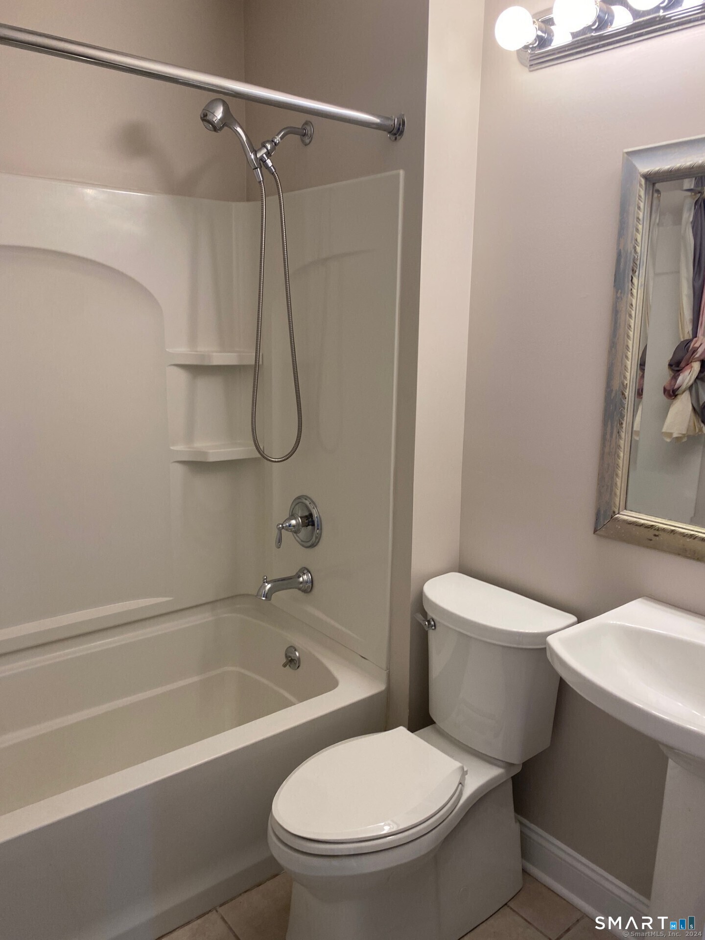 15 Ardmore Street Fairfield CT 06824