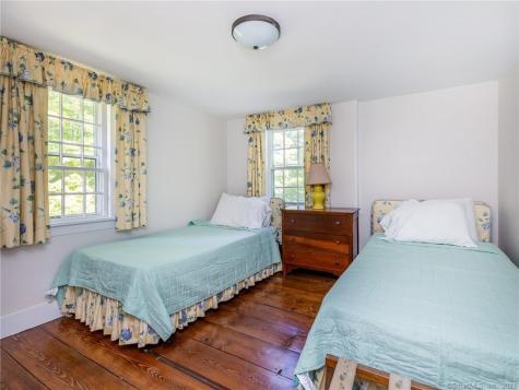 103 Litchfield Road Morris CT 06763