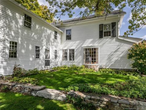 103 Litchfield Road Morris CT 06763