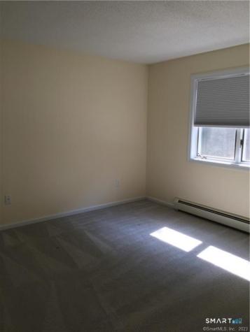 385 Scott Swamp Road Farmington CT 06032