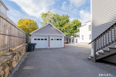 9-UNIT2 Hoyt Street Danbury CT 06810