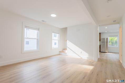 9-UNIT2 Hoyt Street Danbury CT 06810