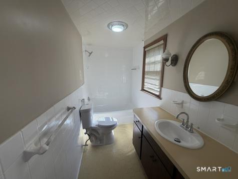64 Macauley Avenue Waterbury CT 06705