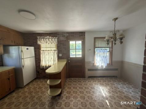 64 Macauley Avenue Waterbury CT 06705