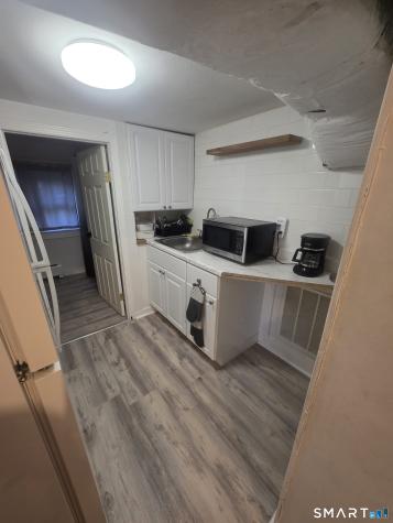 466 Derby Avenue West Haven CT 06516