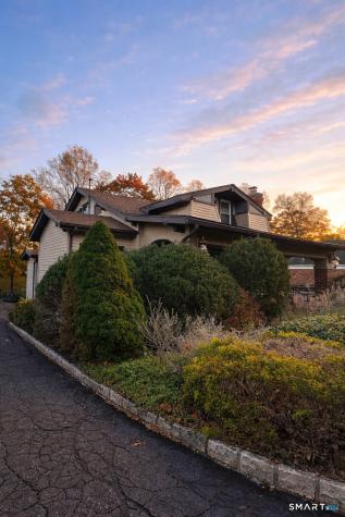 466 Derby Avenue West Haven CT 06516
