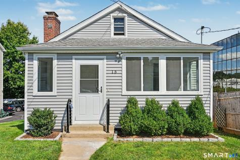 15 Whitmore Lane Stamford CT 06902