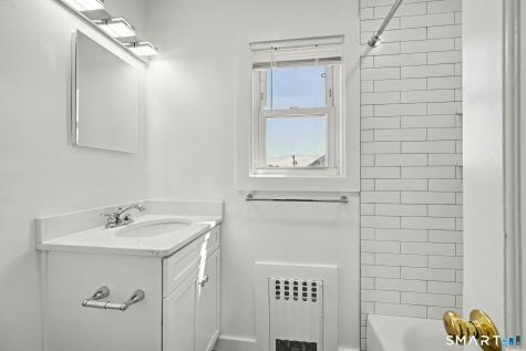 15 Whitmore Lane Stamford CT 06902