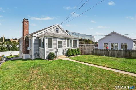 15 Whitmore Lane Stamford CT 06902
