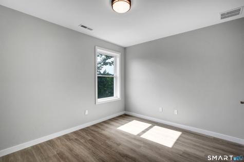 29B Greeley Lane Southington CT 06489