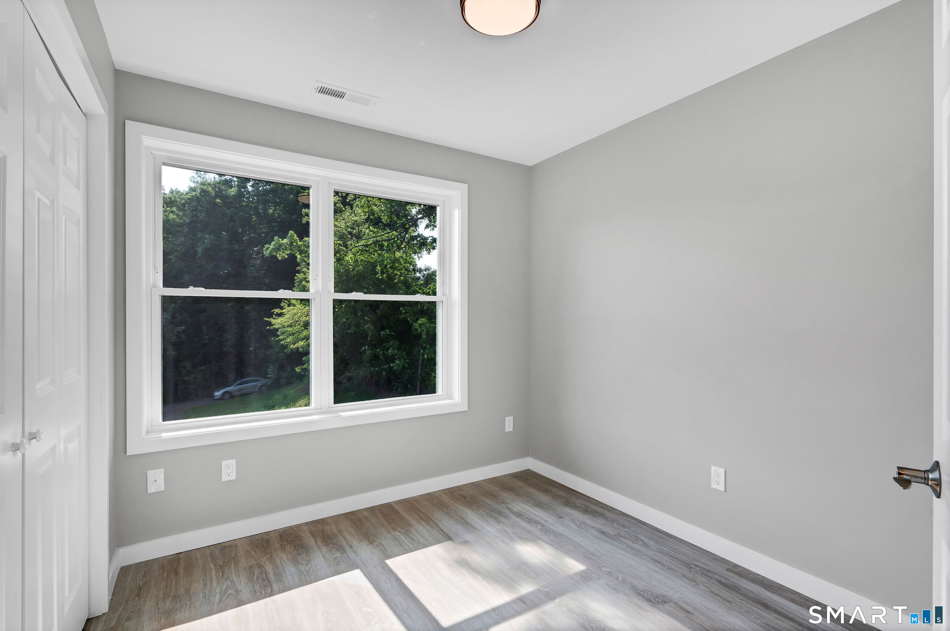 29B Greeley Lane Southington CT 06489