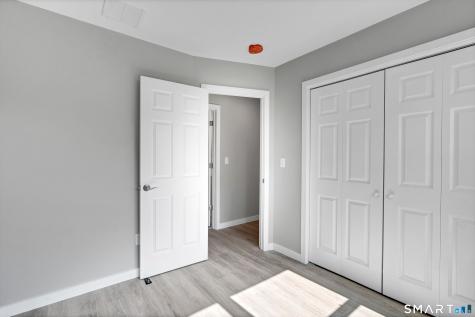 29B Greeley Lane Southington CT 06489