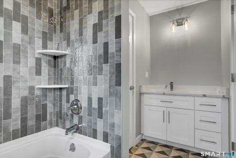 29B Greeley Lane Southington CT 06489