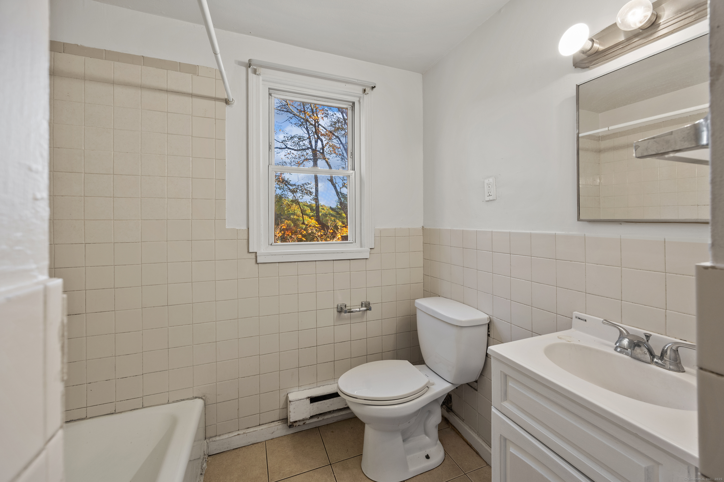 84 Whittier Avenue Waterbury CT 06708
