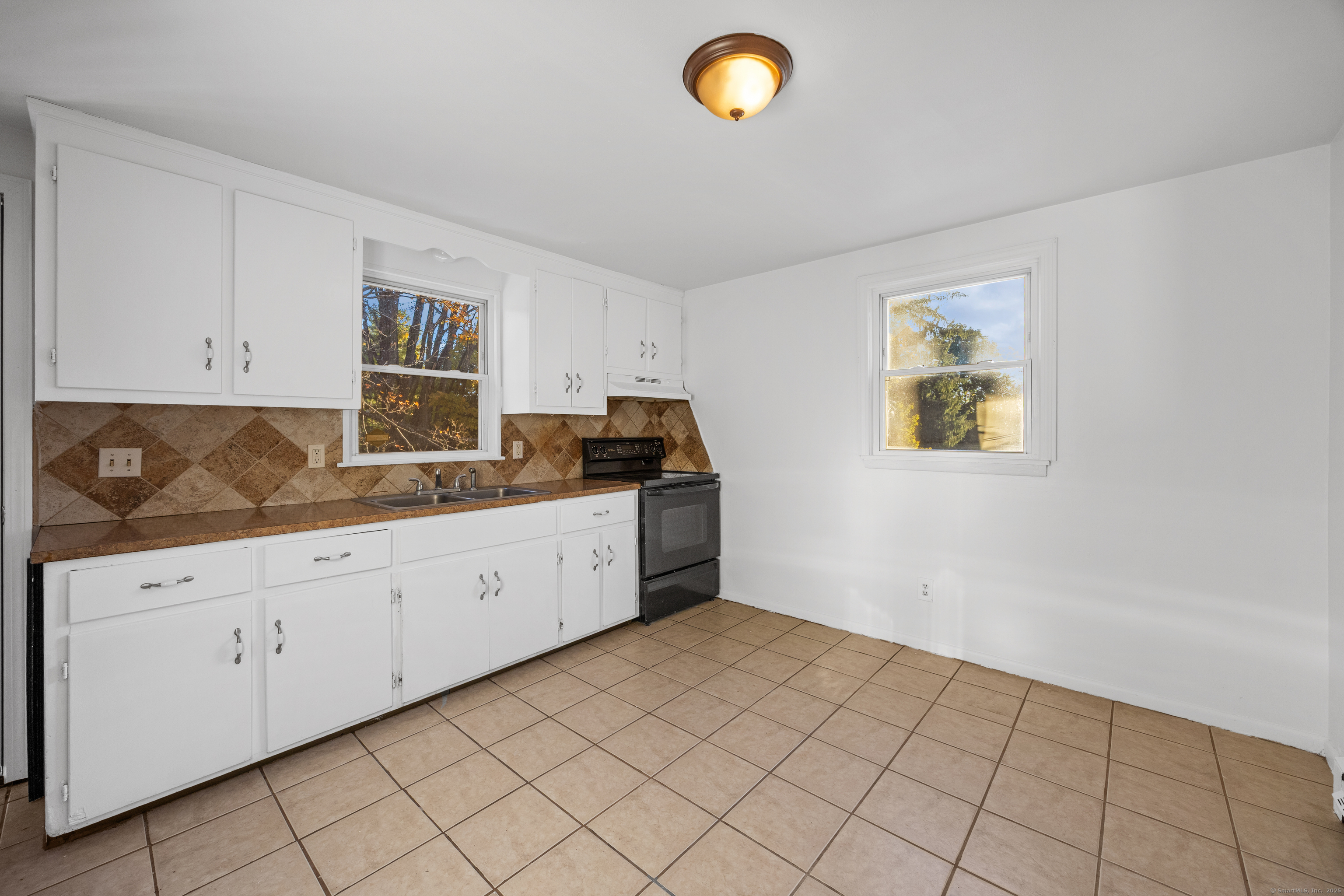 84 Whittier Avenue Waterbury CT 06708