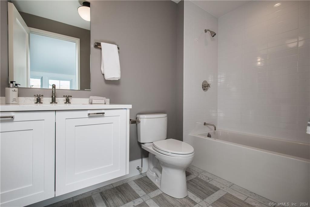 42 Forest Street New Canaan CT 06840