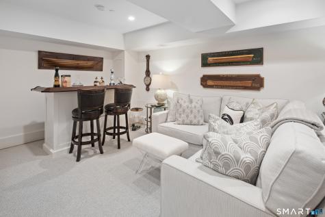 42 Forest Street New Canaan CT 06840