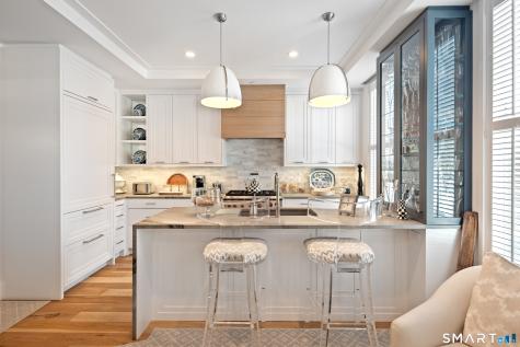 42 Forest Street New Canaan CT 06840