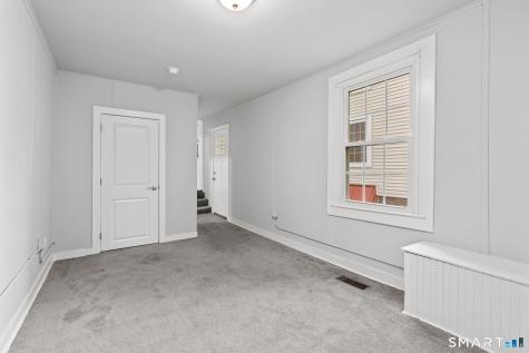 324 Washington Street Middletown CT 06457