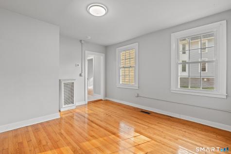 324 Washington Street Middletown CT 06457