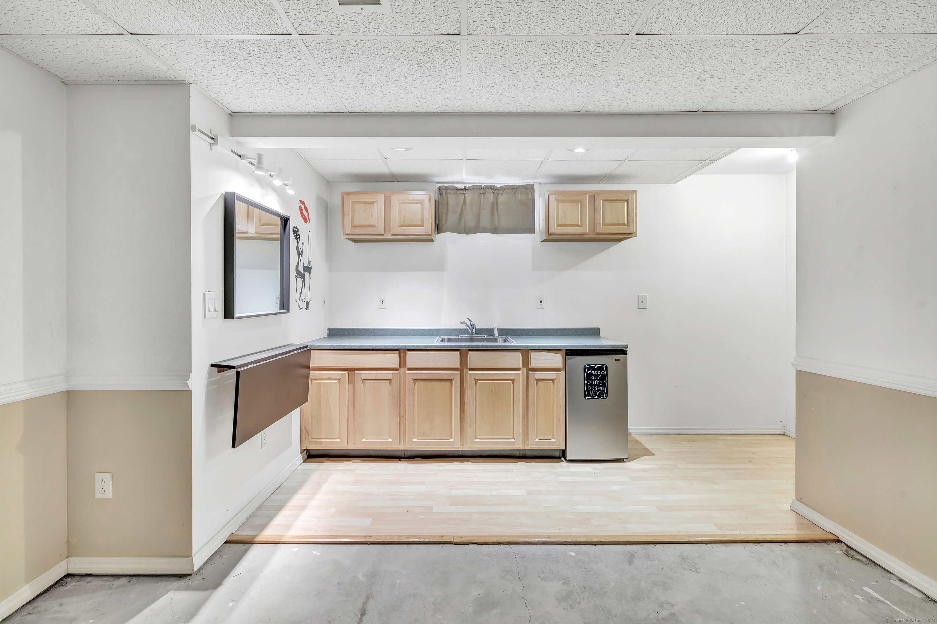 9 Milford Hunt Lane Milford CT 06461