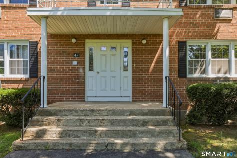 9 Grandview Drive Farmington CT 06032